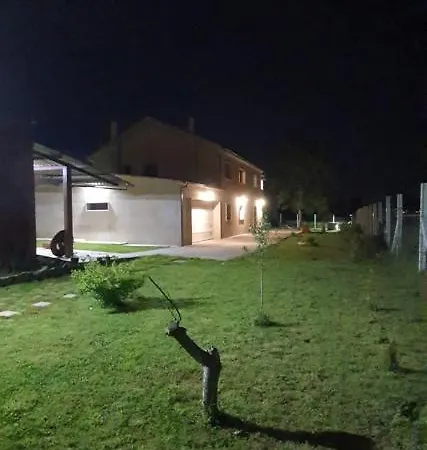 Vivienda Maria Lourdes