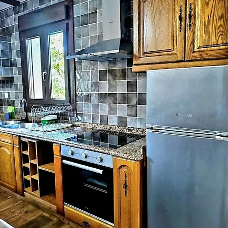 Vivienda Maria Lourdes *