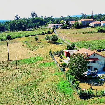 Vivienda Maria Lourdes * Brion